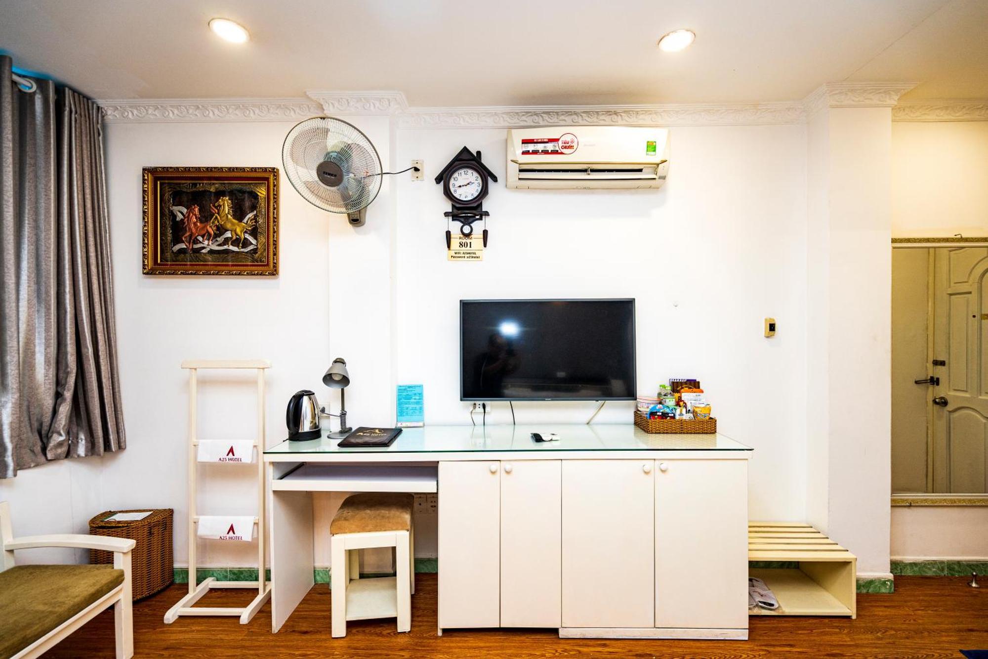 A25 Hotel - 307 Ly Tu Trong Ho Chi Minh City Exterior photo
