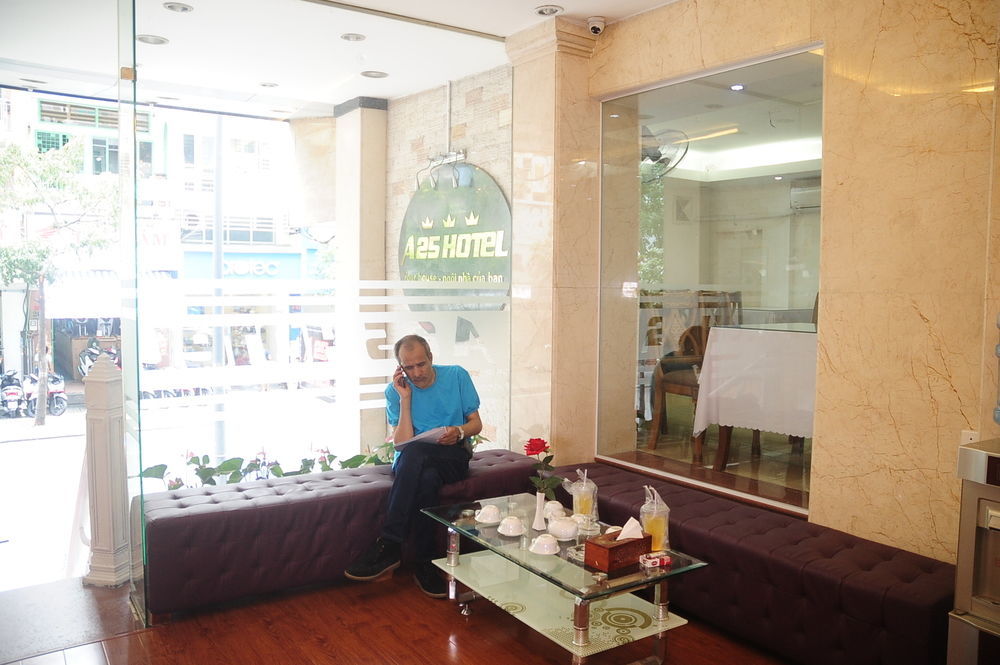 A25 Hotel - 307 Ly Tu Trong Ho Chi Minh City Exterior photo